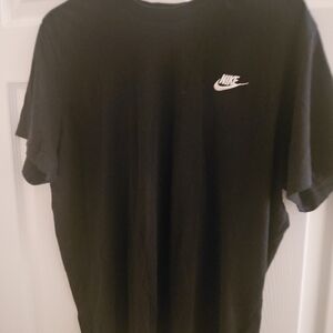 Nike Men's Classic Black Tee